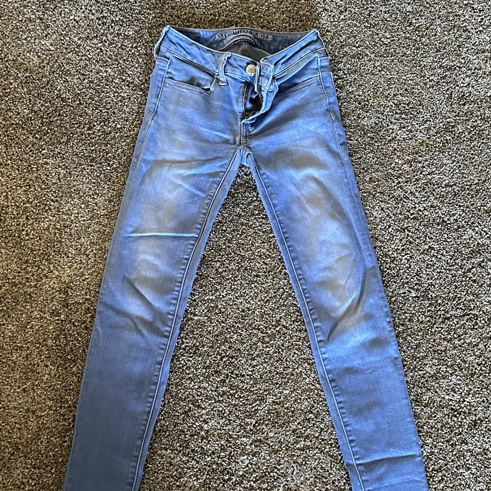 Womens American Eagle skinny jeans